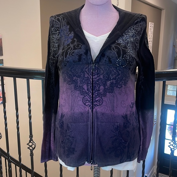 Sweaters - Hooded sweater, zippered cardigan